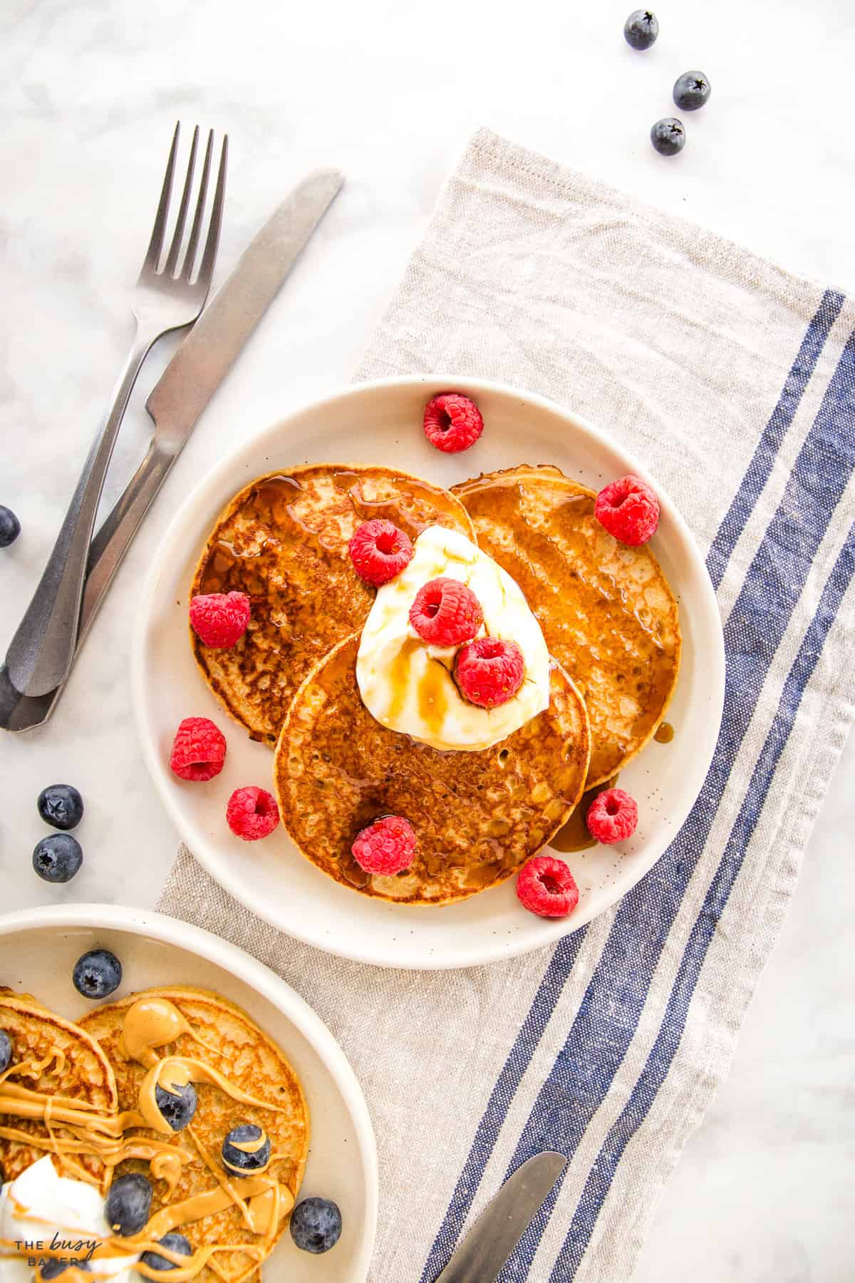 protein pancakes with greek yogurt and raspberries