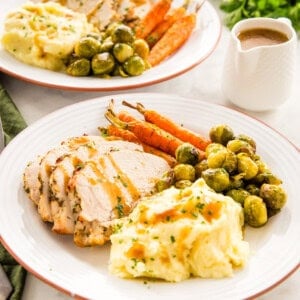 30 Thanksgiving Dinner Ideas to Save Your Holiday Meal