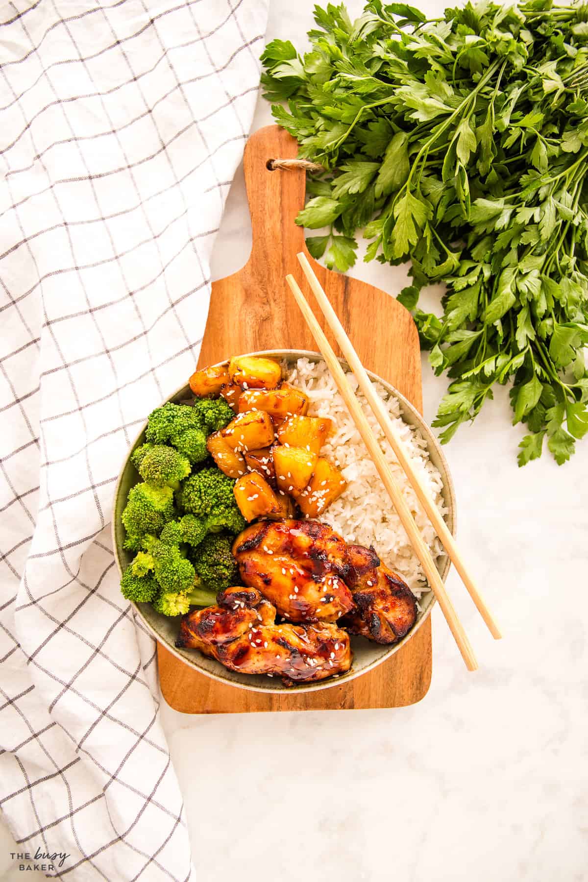 overhead imageL high protein chicken teriyaki bowl