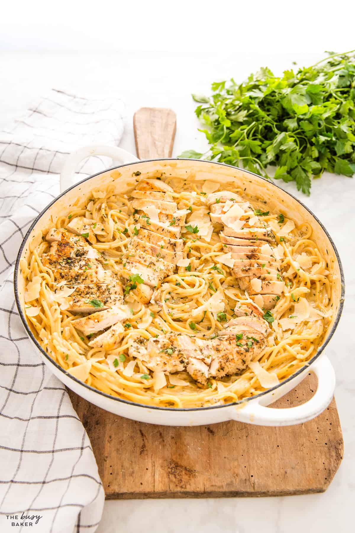 one pan garlic parmesan chicken pasta